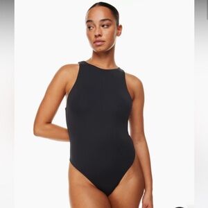 Aritzia Babaton Contour 90s Bodysuit in Dark Gray Size XS